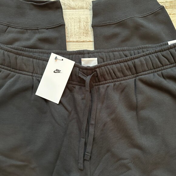 Nike Sportswear Womens Black Joggers NWT - Picture 5 of 6